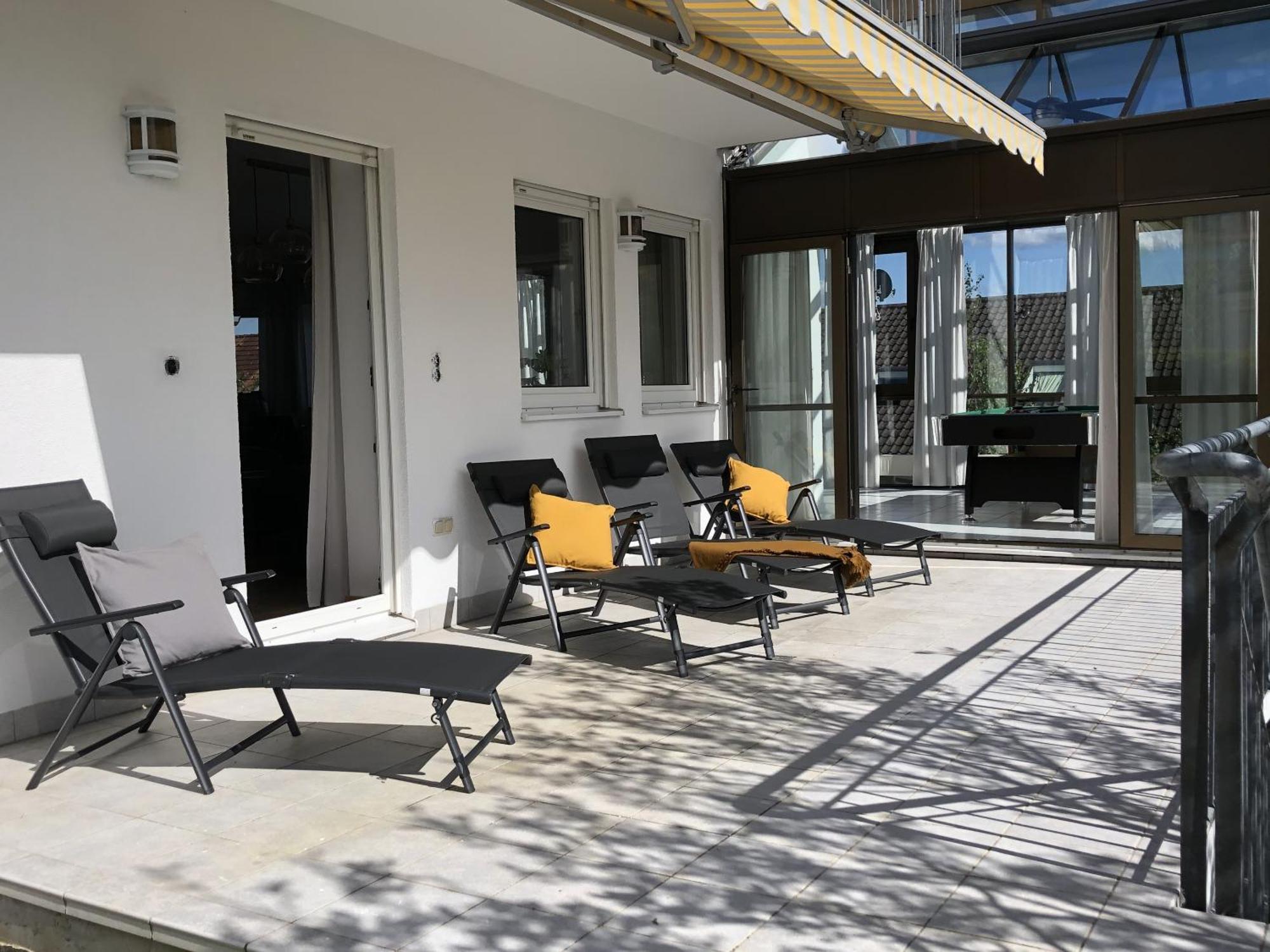 Wohnung Am Kreuzberg Fuer 8 Personen Medlingen Exterior photo